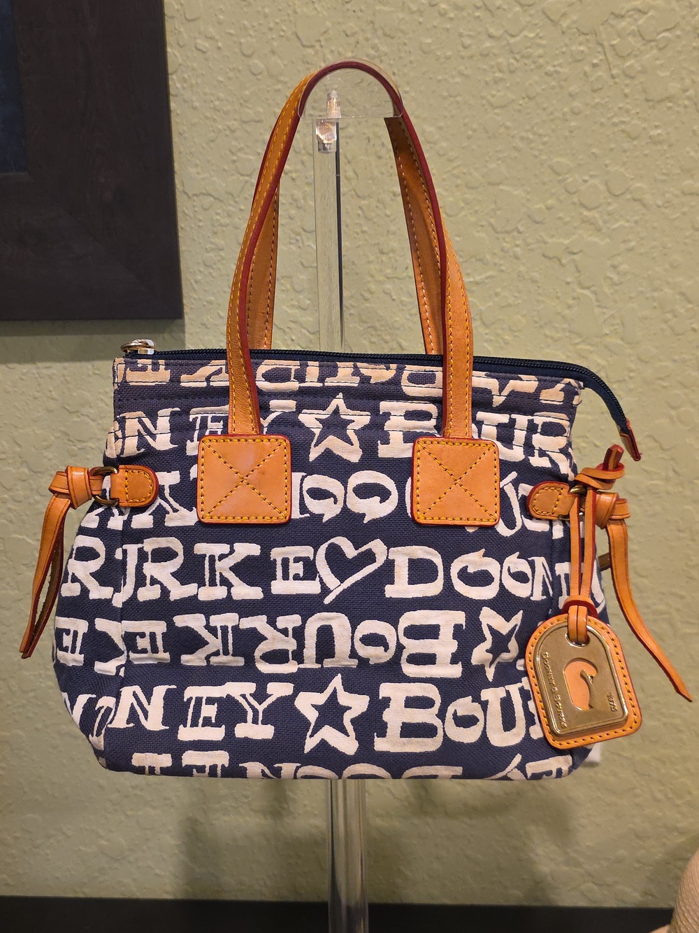 Authentic Vintage Dooney & Bourke logo Blue White Shoulder Bag Brown Leather